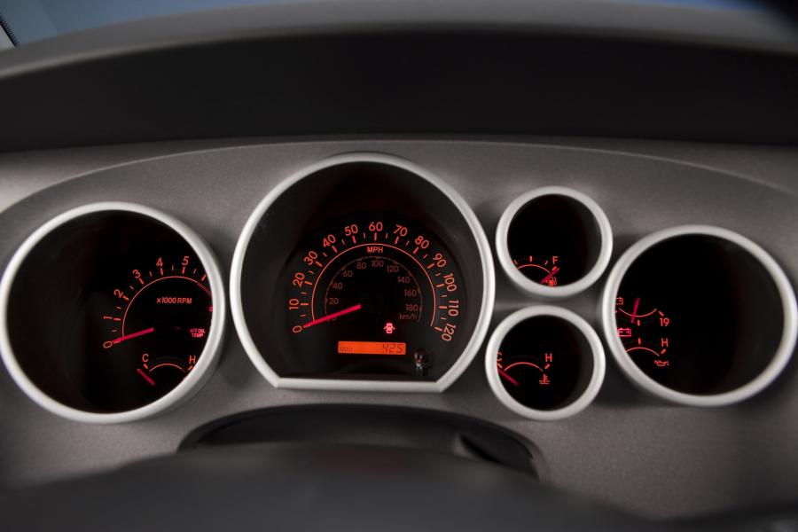  Toyota Tundra Double Cab 2010 года  (фото 4 из 30)